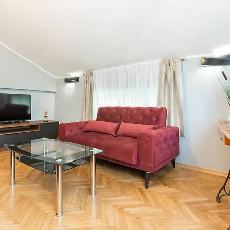 Virna Apartman