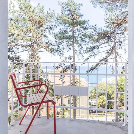 Virna أوباتيا