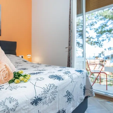 Virna شقة أوباتيا